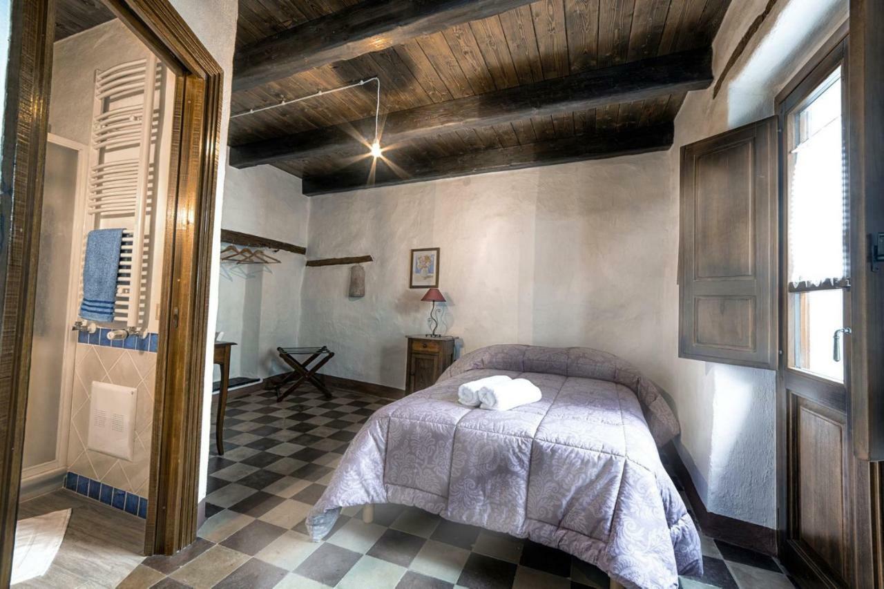 Casa Masini Bed and Breakfast Fonni Εξωτερικό φωτογραφία