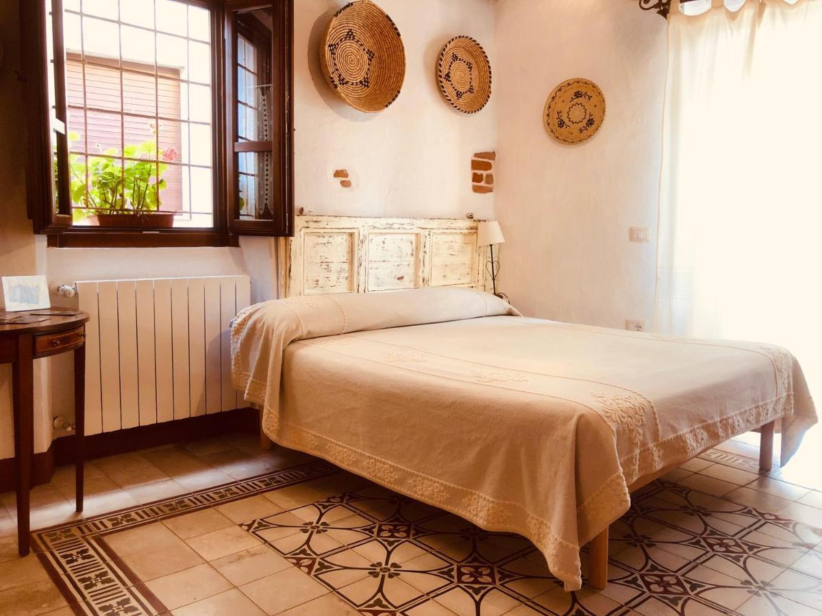 Casa Masini Bed and Breakfast Fonni Εξωτερικό φωτογραφία